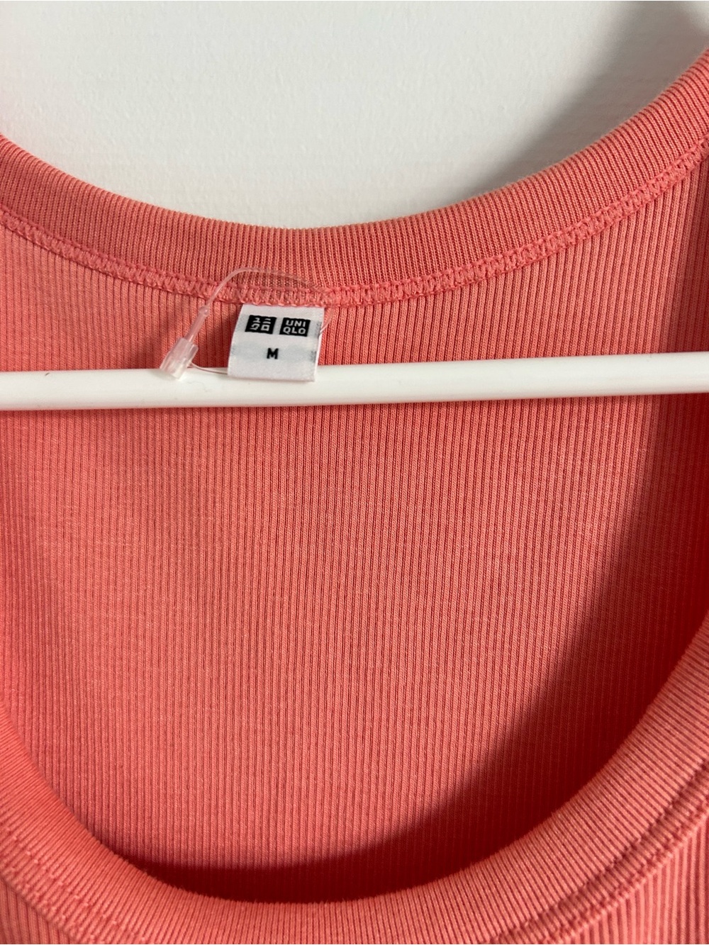 Uniqlo Coral Ribbed Tank Top - Women’s M